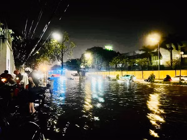 Can canh goi thau “xu ly cac diem ngap ung” tai Vung Tau