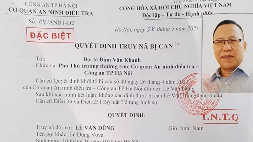 Khi bị Cơ quan An ninh điều tra - Công an TP Hà Nội khởi tố, Lê Dũng Vova đã bỏ trốn và bị cơ quan điều tra ra quyết định truy nã đặc biệt vào tháng 5/2021. Bị cáo Nguyễn Văn Son biết Lê Dũng Vova đang bị truy nã nhưng tối 29/6/2021, khi Dũng đến nhà mình xin ở nhờ, bị cáo này không báo cơ quan chức năng mà đồng ý cho Dũng ở lại. 