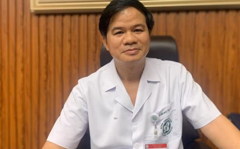 Trước khi được bổ nhiệm làm Phó Giám đốc Bệnh viện Bạch Mai, bác sỹ Đào Xuân Cơ là Trưởng khoa Hồi sức tích cực của Bệnh viện Bạch Mai. 