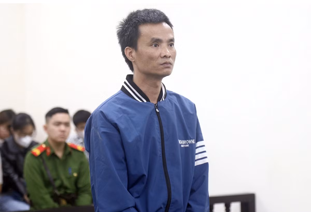 Đề nghị án chung thân với kẻ đâm chết bảo vệ KĐT ở Hà Nội De nghi an chung than voi ke dam chet bao ve KDT o Ha Noi