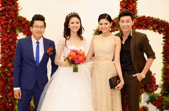 Tháng 6/2016, Lê Phương bất ngờ kết hôn với người chồng là một bác sỹ. Sau khi kết hôn, cô có cuộc sống rất hạnh phúc, thường xuyên chia sẻ những điều giản dị mà cả hai dành cho nhau. Ảnh: Megafun.