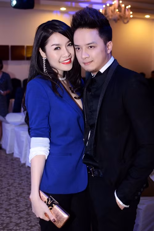 Là nữ ca sĩ hạng B không mấy tên tuổi nên Quế Vân đã phải dựa hơi Cao Thái Sơn, và mang tiếng là người tình tin đồn của anh này, để nổi tiếng. Việc hai người thường xuyên chụp ảnh thân mật với nhau trong thời gian đó khiến Quế Vân được lên báo nhiều hơn và nhờ đó Cao Thái Sơn cũng bớt căng thẳng về những dị nghị, nghi ngờ giới tính mà bấy lâu nay anh là tâm điểm. (Ảnh: Zing.vn)