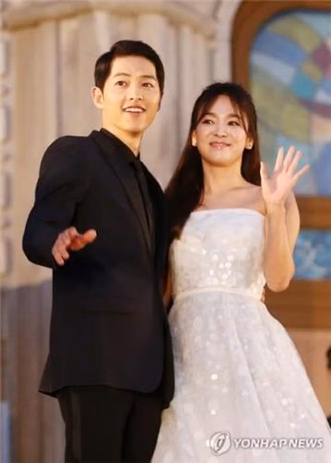Song Joong Ki - Song Hye Kyo tuyen bo ket hon vao thang 10