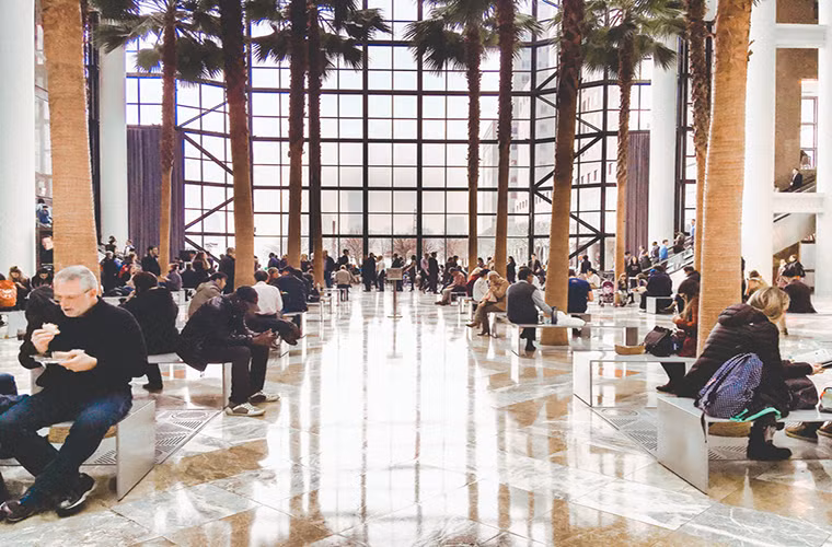 Winter Garden gần như lúc nào cũng đông đúc.