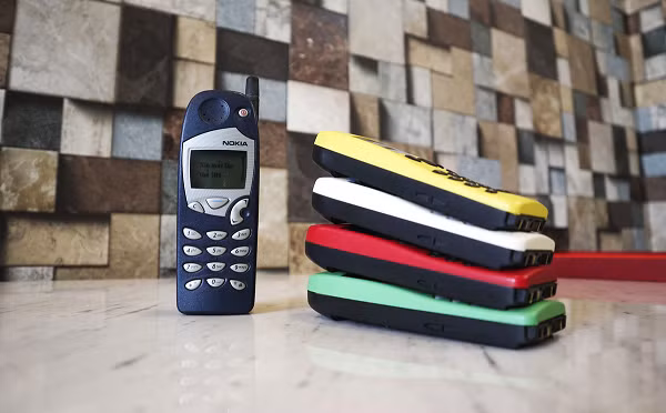 Nokia 5110 là mẫu điện thoại di động GSM được Nokia giới thiệu vào ngày 12/4/1998. Máy được trang bị màn hình LCD đơn sắc 84 x 48 pixel với bốn đèn nền LED chia làm hai bên. Thiết bị này cũng là một trong những điện thoại di động đầu tiên của Nokia có trò chơi Rắn săn mồi (Snake).