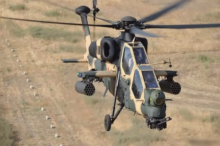 T-129 không được trang bị hệ thống radar sóng mm như trên AH-64D hay Mi-28N mà chỉ có tổ hợp ngắm quang – điện dùng để trinh sát, dẫn đường tên lửa đặt ngay trước mũi, trên ụ pháo 20mm.