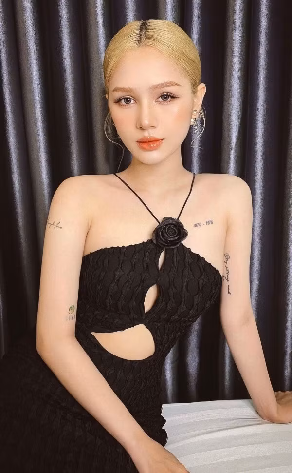 Thông thường các người đẹp có tạo hình giống với thần tượng xứ Hàn sẽ nhận ý kiến trái chiều nhưng cách thể hiện của Xoài Non lại chẳng một lời tranh cãi.