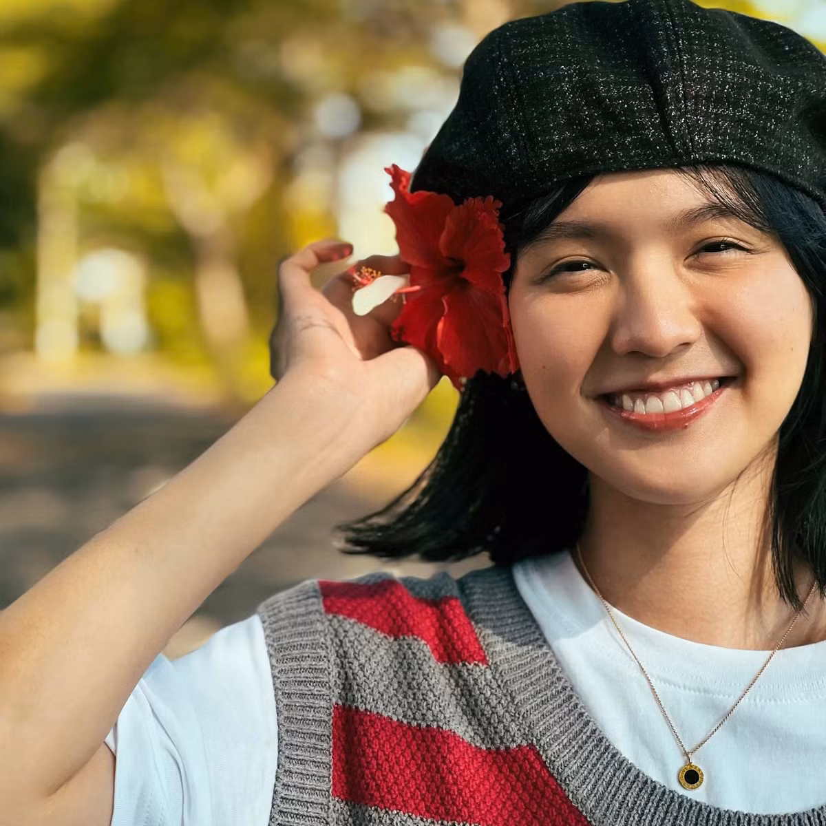 Với diện mạo mới, nữ chính Chúng ta của hiện tại thành công chinh phục mọi ánh nhìn bởi vẻ đẹp sang chảnh, trưởng thành.
