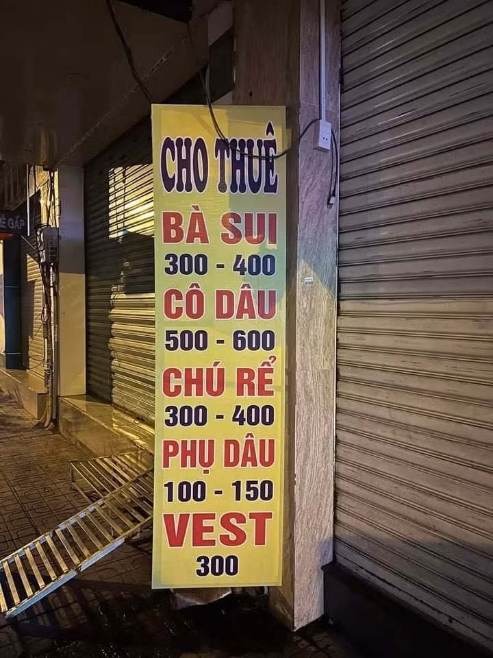 Biển quảng cáo đầy đủ các dịch vụ dành cho hội ế.
