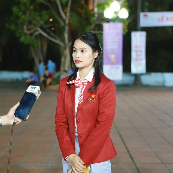 Đỗ Thị Ánh Nguyệt được biết tới là vận động viên môn bắn cung, nữ cung thủ mới đây gây chú ý trong lễ xuất quân của Đoàn Thể thao Việt Nam tham gia SEA Games 31.