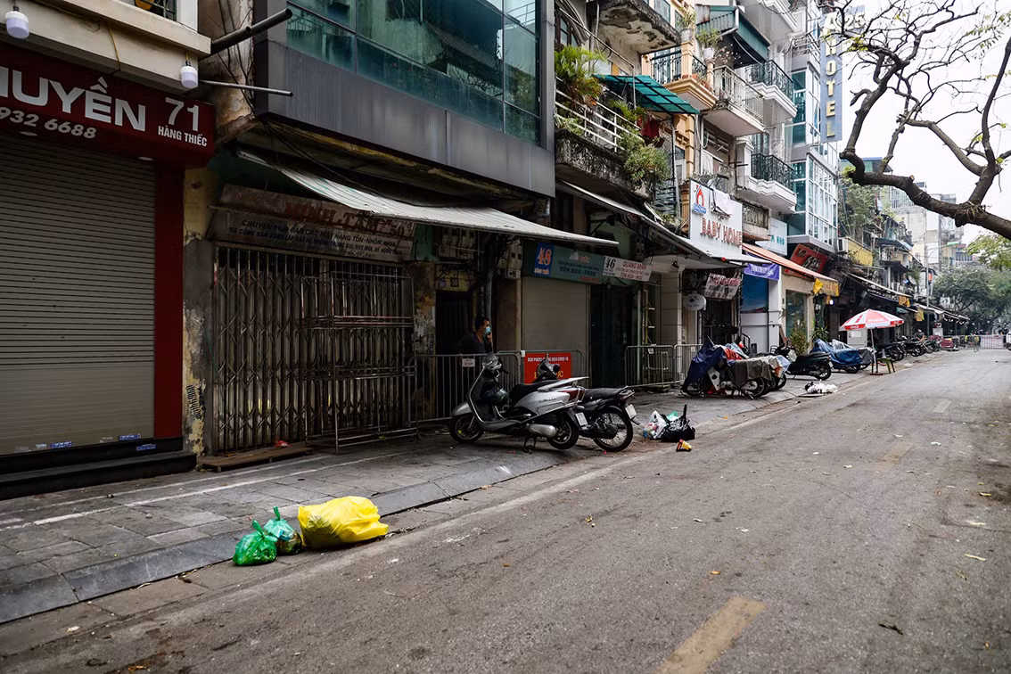 Để giảm tải cho các Bệnh viện và hạn chế đi lại của ca bệnh, Hà Nội đã đồng ý để F0 có triệu chứng nhẹ, không triệu chứng được điều trị tại nhà.