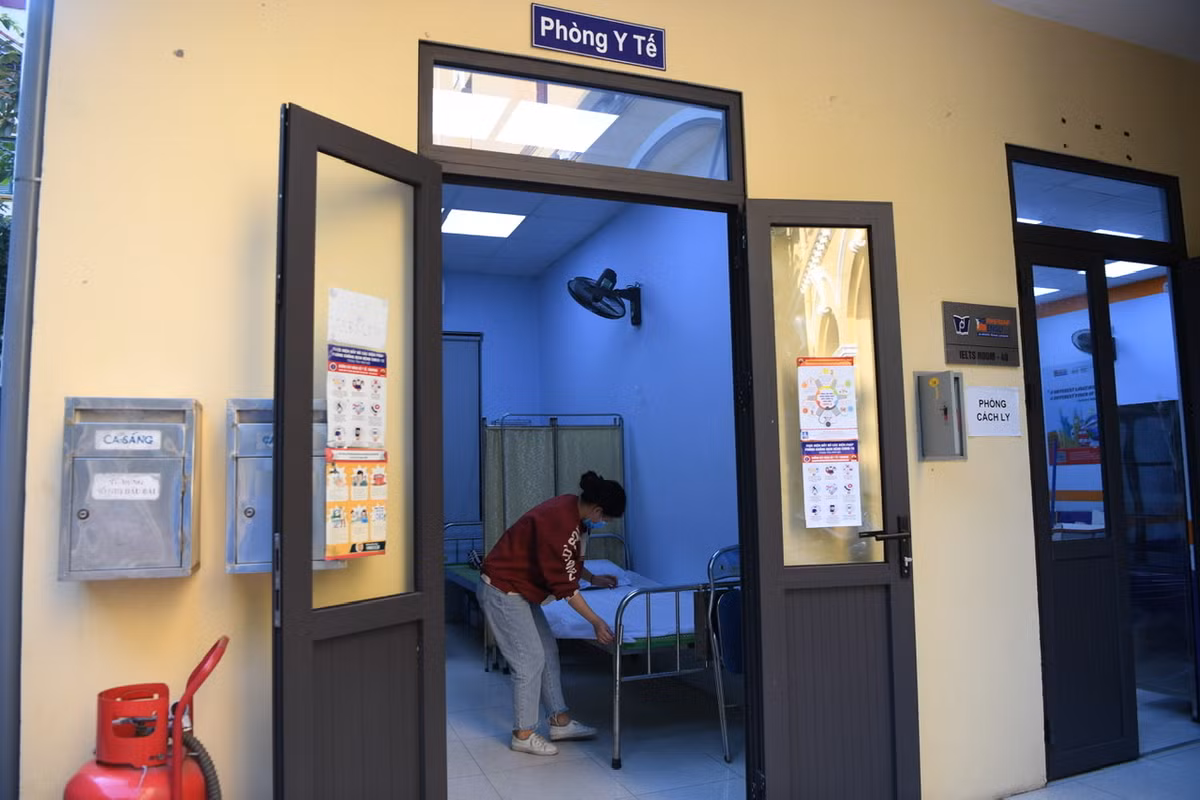 Yêu cầu đầu tiên đặt ra là phải đảm bảo an toàn tuyệt đối cho học sinh khi dịch bệnh COVID-19 đang bùng phát trở lại.