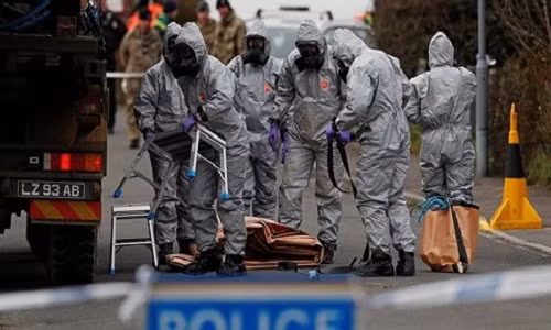 Theo Tổ chức Cấm Vũ khí Hóa học (OPCW), sẽ phải mất 3 tuần để nghiên cứu các mẫu vật liên quan đến vụ đầu độc cựu điệp viên Skripal.