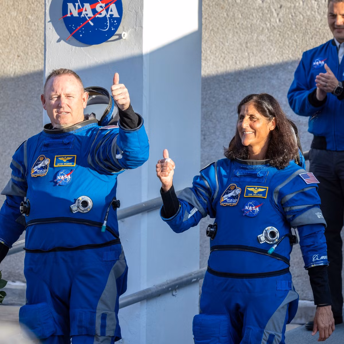 Gần đây, NASA thông báo 2 phi hành gia này sẽ có thể trở về Trái đất sớm nhất là vào tháng 2/2025. Họ sẽ trở về hành tinh xanh bằng tàu Dragon của SpaceX.