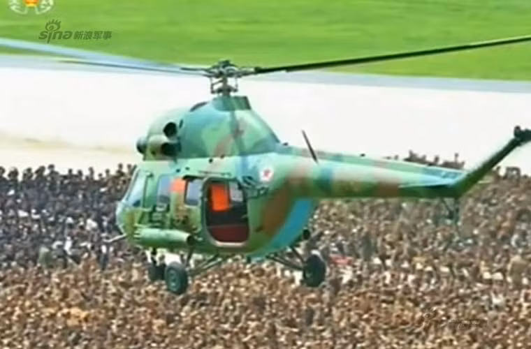 Trực thăng vận tải đa năng hạng nhẹ Mi-2.