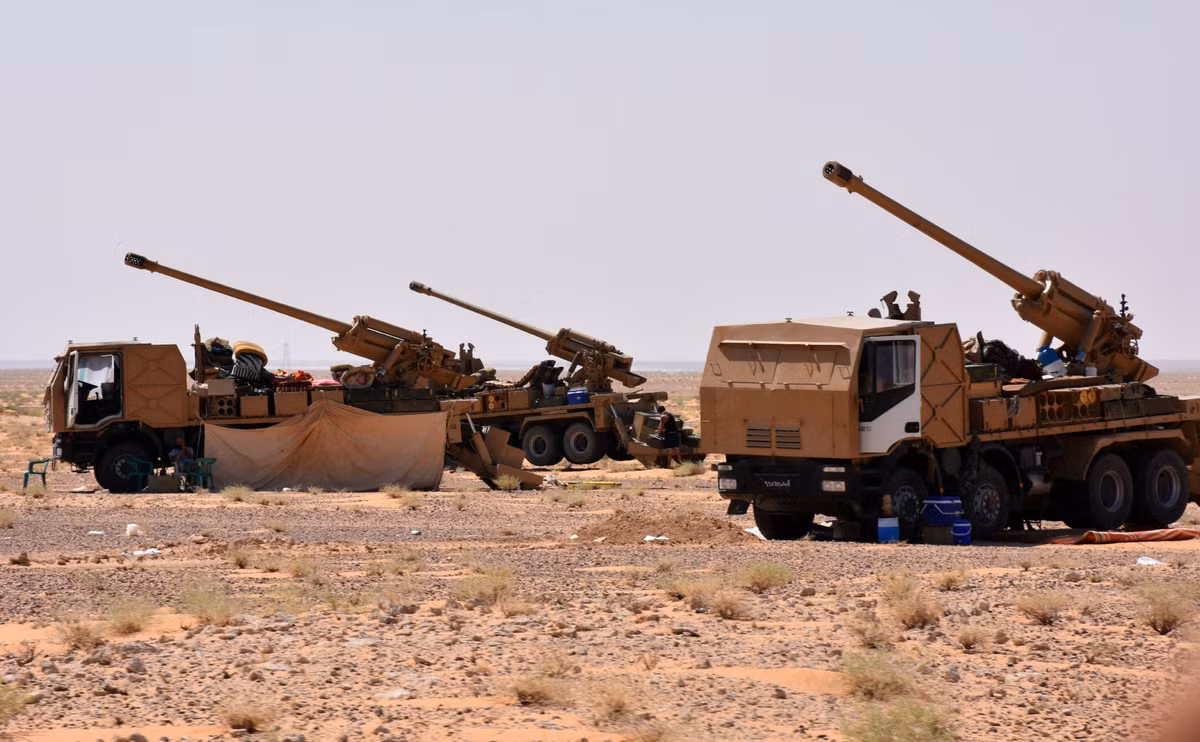 Vị trí thứ 9 trong bảng xếp hạng của Global Fire Power là Syria – quốc gia đang trải qua hơn 7 năm nội chiến, hiện Syria vẫn đang có trong tay 2.150 đơn vị pháo các loại.
