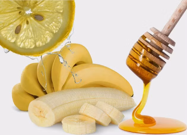 Với những thành phần đơn giản từ nhà bếp, bạn hoàn toàn có thể tự chế những mặt nạ dưỡng ẩm sâu giúp da căng bóng, mịn màng, tươi sáng.