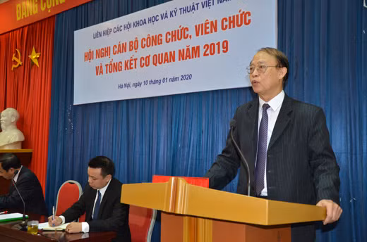 Nang cao vai tro va phat trien Lien hiep Hoi Viet Nam