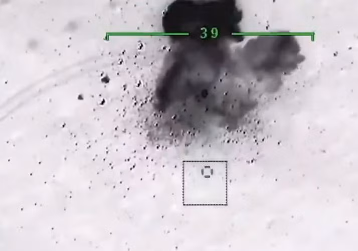 Đầu tháng 3/2020, Thổ Nhĩ Kỳ đã sử dụng tên lửa MAM-L phóng đi từ UAV Anka do tập đoàn Rocketsan chế tạo để phá hủy một tổ hợp Pantsir S-1, nhưng khi đó vũ khí này đang ở trạng thái đứng yên.