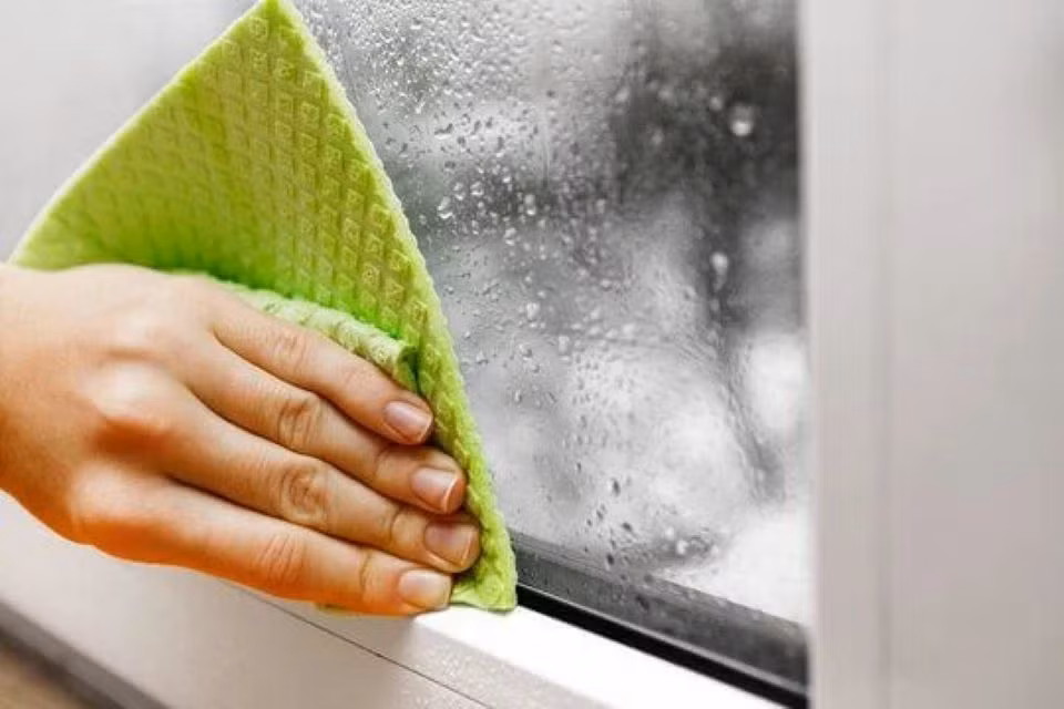 Mẹo giúp nhà luôn khô ráo khi trời nồm ẩm Meo giup nha luon kho rao khi troi nom am
