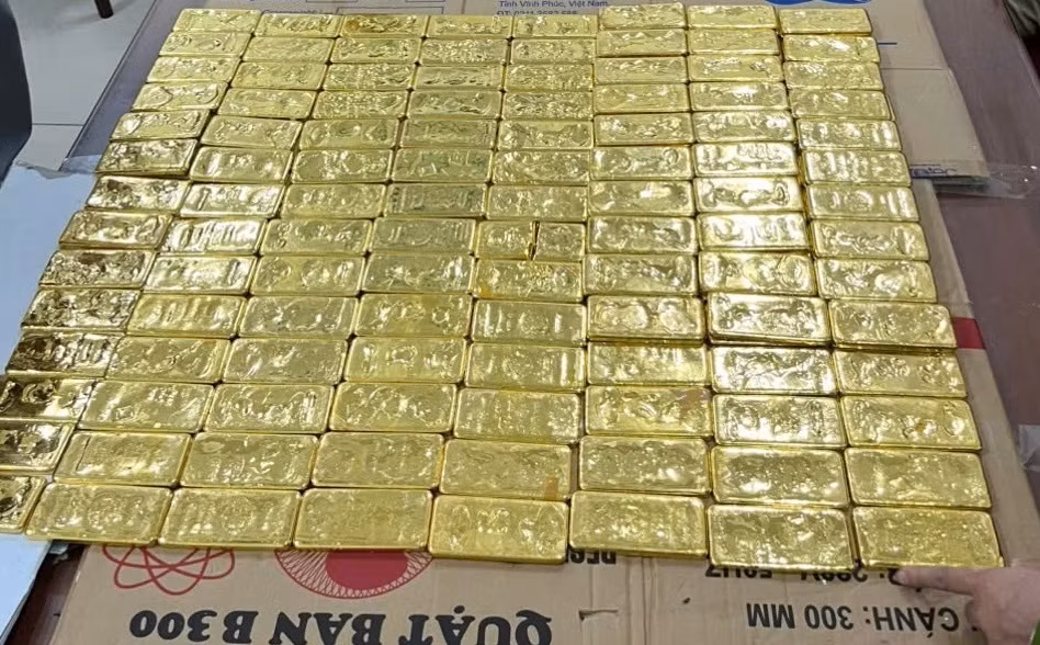 Gồm: 316 tỷ tiền trong tài khoản; trái phiếu trị giá 09 tỉ đồng; sổ tiết kiệm trị giá hơn 200 tỷ đồng; 69 tỷ đồng và 2,3 triệu USD; 890 miếng vàng SJC; 246 kg vàng nguyên khối; 31 siêu xe, 07 xe mô tô hạng sang, đắt tiền; 59 đồng hồ nhãn hiệu nổi tiếng, trị giá khoảng 300 tỷ đồng; 84 trang sức các loại bằng vàng, khảm kim cương...