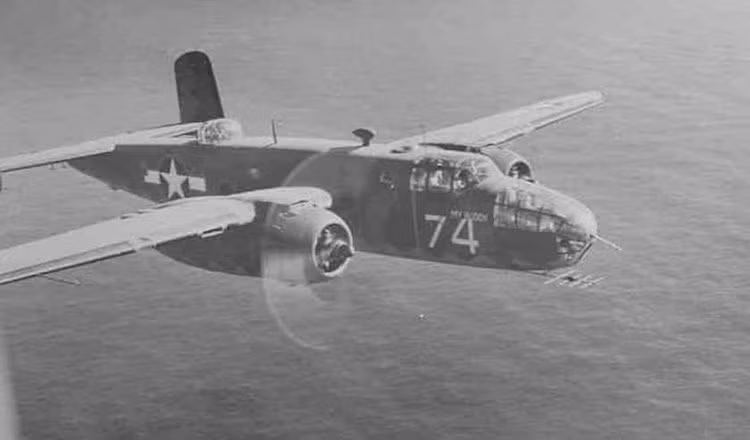 Suốt mùa hè năm 1942, Không quân Mỹ tận dụng sức mạnh của mình và các sân bay quân sự từ cảng Dutch để không kích oanh tạc vào hai đảo đã bị Nhật chiếm mất. Nhật tăng cường quân cảnh giới ở các đảo lên quân số tổng cộng 5000. Nguồn ảnh: BI.