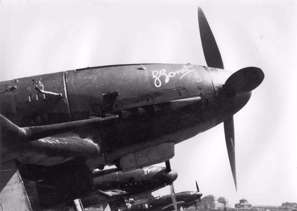 Sau Chiến tranh Thế giới thứ 2, tiêm kích Fiat G.55 vẫn tiếp tục được Không quân Italy sử dụng tới tận năm 1965 mới bị loại biên. Trong khi đó, Không quân Argentina, Ai Cập và Syria vẫn tiếp tục sử dụng loại máy bay này trong biên chế tới tận những năm 70. Nguồn ảnh: Warhistory.