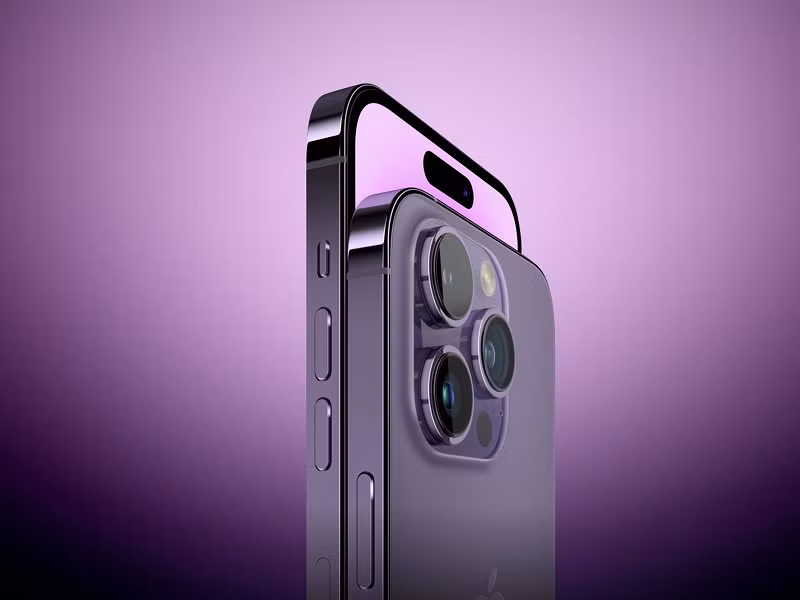 Trong khi iPhone 15 và iPhone 15 Plus chỉ là khung thép không gỉ, nâng cấp từ nhôm với iPhone 14 và iPhone 14 Plus.