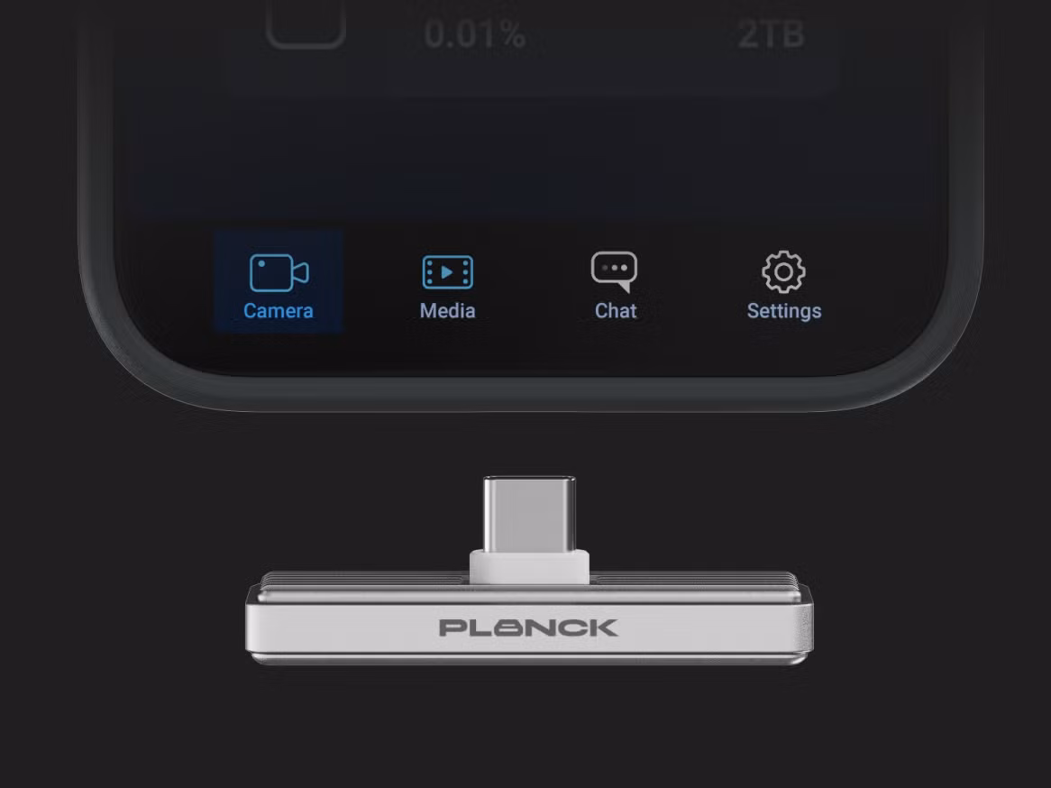 Planck SSD chỉ nặng 10 gram, có khả năng chống nước và chịu được rơi từ độ cao 3 m.(Ảnh: Prelaunch.com)