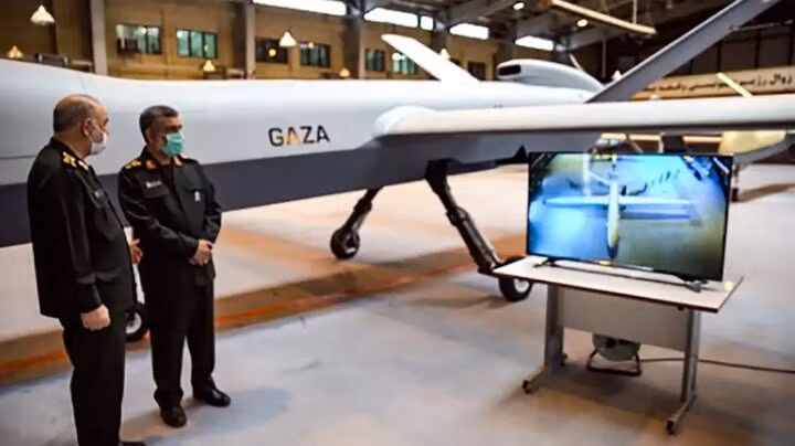 Tầm bay xa giúp Gaza có thể tiếp cận các mục tiêu ở Israel và quay về mà không cần tiếp nhiên liệu, mở rộng phạm vi chiến lược của Iran.(Ảnh:Tehran Times)