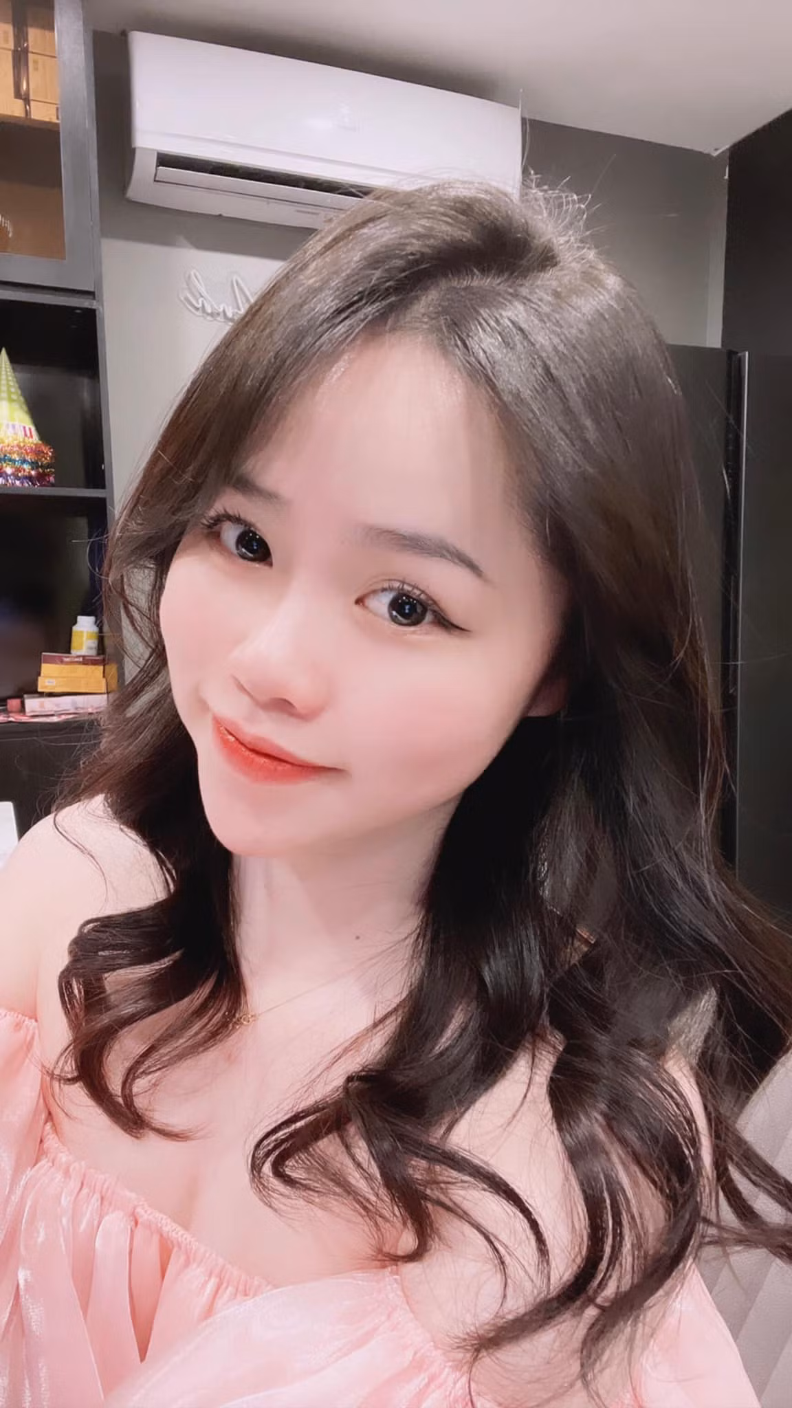 Không ít người háo hức hờ ngày Huỳnh Anh lên sóng truyền hình cùng với các bản tin thể thao.