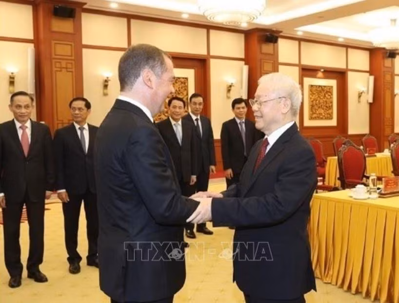 Tổng Bí thư Nguyễn Phú Trọng đón, hội đàm với Chủ tịch Đảng Nước Nga Thống nhất, Phó Chủ tịch Hội đồng An ninh Liên bang Nga Dmitry Medvedev ngày 22/5/2023. Ảnh: Trí Dũng/TTXVN.