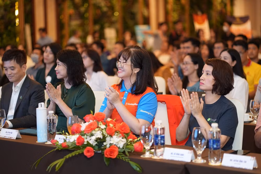 Doanh nghiệp thúc đẩy tăng trưởng xanh thông qua chuyển đổi số và sáng tạo - Hình 2 Doanh nghiep thuc day tang truong xanh thong qua chuyen doi so va sang tao-Hinh-2