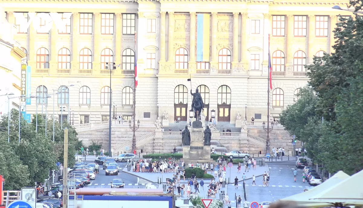 Praha duoc xep hang thanh pho an toan nhat chau Au voi du khach