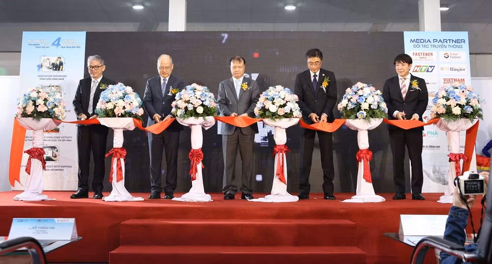 Trien lam cong nghe ho tro Viet – Nhat: Ket noi hon 200 nha san xuat, kinh doanh