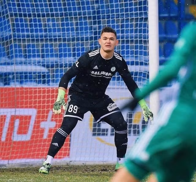 Thu mon Viet kieu khong the da V-League vi ly do dac biet