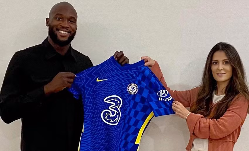 Danh mat niem tin, Romelu Lukaku theo chan Ronaldo-Hinh-3