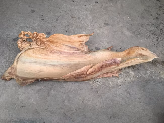 Kỳ lạ những khúc gỗ tỏa ra mùi thơm có giá hàng chục triệu đồng - Hình 10 Ky la nhung khuc go toa ra mui thom co gia hang chuc trieu dong-Hinh-10