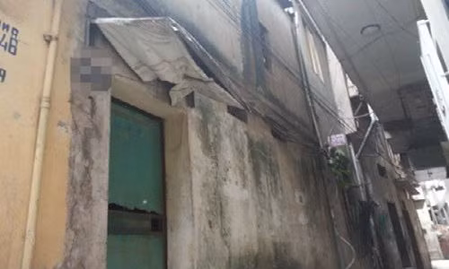 Noi tinh mau thuan khien 9X giet nguoi tinh cua me o Ha Noi