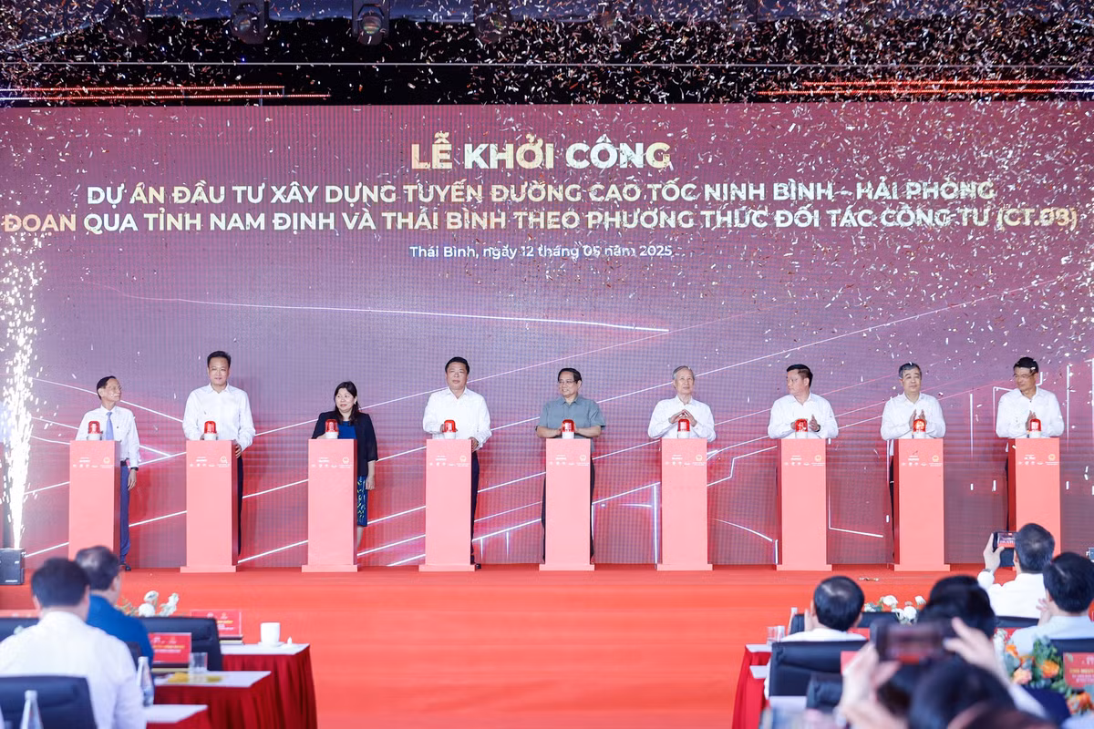 Thu tuong du le khoi cong tuyen cao toc qua Thai Binh, Nam Dinh-Hinh-2