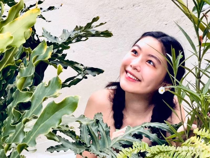 Bộ ảnh Lọ Lem gây sốt với hơn 100 nghìn lượt thích, gần 5 nghìn lượt bình luận.