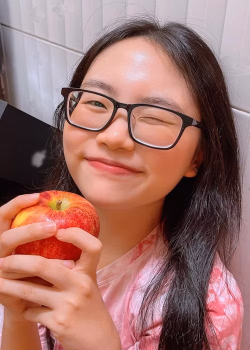 Nữ ca sĩ hiện tại chỉ mong bố mẹ có sức khỏe và bình an.