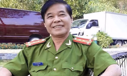 Nghe si The Binh dong phim “Chay an” qua doi o tuoi 66