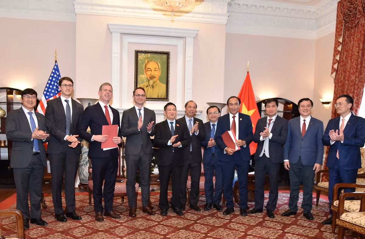 Vietjet va AV AirFinance ky ket hop tac 300 trieu USD phat trien-Hinh-4