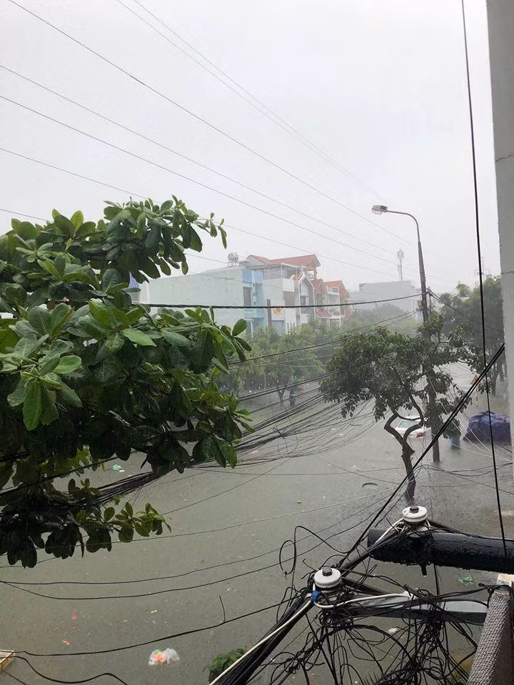 Hình ảnh được tài khoản Trần Trung chụp trên đường Lê Thanh Nghị. Ảnh: Fanpage Your Đà Nẵng
