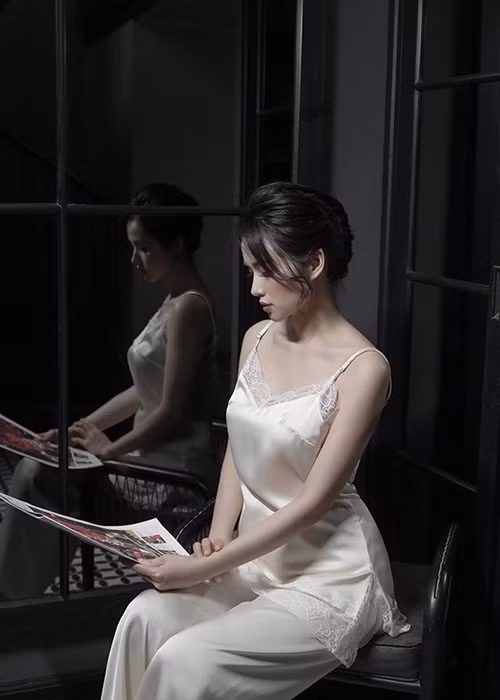 Hot girl gốc Hà thành chọn cuộc sống bình yên sau khi lấy chồng.