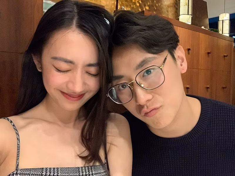 Chuyện tình cảm của Rocker Nguyễn ngày càng ngọt ngào.