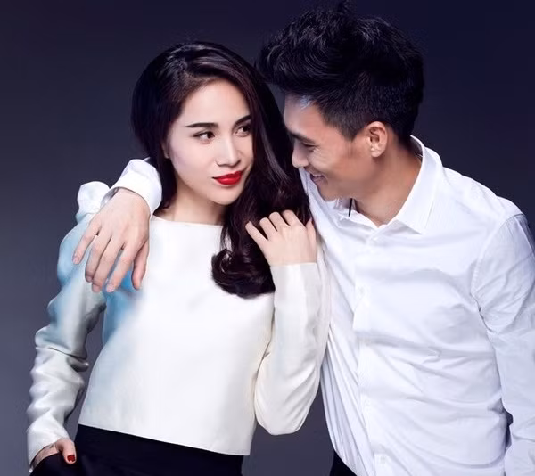 Chuyện tình của Công Vinh và Thủy Tiên khiến nhiều người ngưỡng mộ.