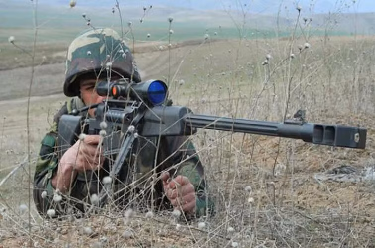Trong trường hợp này, cả lãnh đạo của Azerbaijan và giới tinh hoa chính trị tại Armenia sẽ cảm thấy bị Nga can thiệp sâu, điều đó sẽ ảnh hưởng đến các mối quan hệ trong khuôn khổ những hiệp định và tổ chức quốc tế.