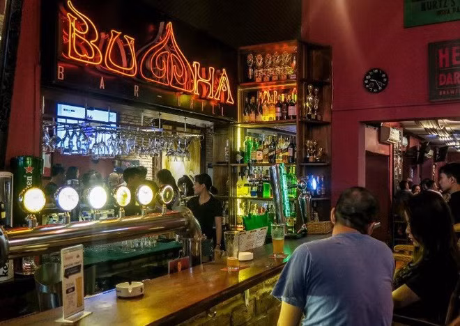 TP.HCM tiep tuc tim kiem nguoi du tiec o bar Buddha